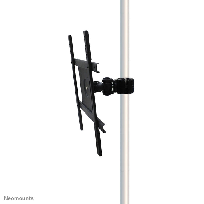 A Neomounts FPMA-WP440 fekete egy dönthető és forgatható oszlopos tartó LCD/LED/TFT képernyőkhöz akár 52 hüvelykig (132 cm).