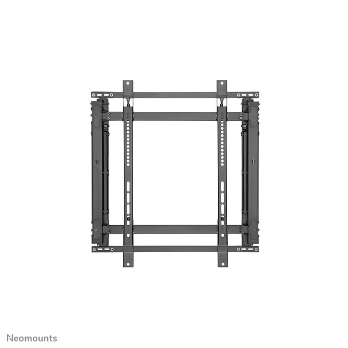 A Neomounts LED-VW1750 fekete egy sík video wall fali tartó akár 55 hüvelykes (140 cm) képernyőkhöz.