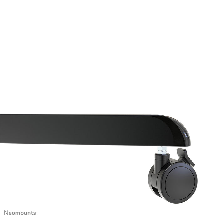 A Neomounts NS-M1250 fekete gurulós bútor lapos képernyős TV-khez 70 hüvelykig (178 cm). Tartalmaz laptop tartót - Fekete