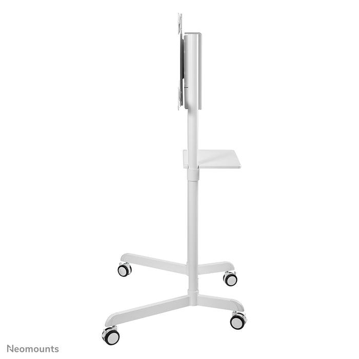 A Neomounts NS-M1250 fehér gurulós bútor lapos képernyős TV-khez 70 hüvelykig (178 cm). Tartalmaz laptop tartót - Fehér