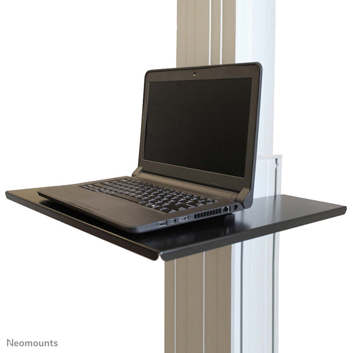 A Neomounts AV-tartó PLASMA-M2500LAPSHELF egy univerzális tartó AV-készülékek elhelyezéséhez a 2500-as sorozaton.